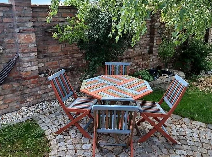 V Soukromi Na Sadove 906 - Homestay Valtice